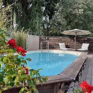  Maison d'hôtes Location Saisonnière Avec Piscine Et Terrasse Au Pied Du Luberon